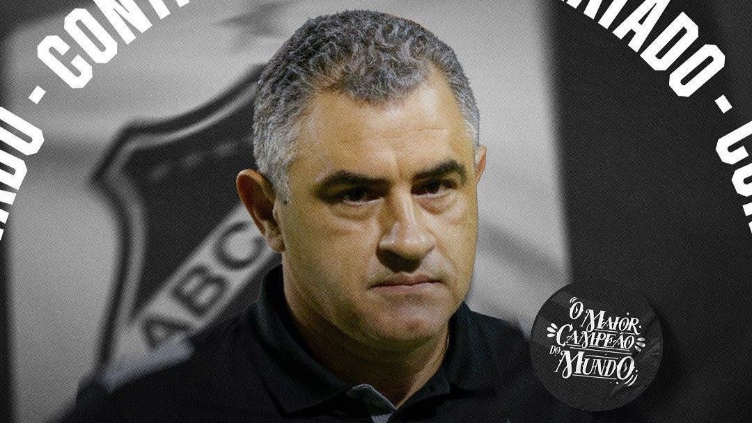 Rebaixado para a Série D, clube anuncia ex-Tombense como técnico para 2026
