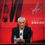 No Benfica, Mourinho rasga elogios a ex-Atlético: 'Verdadeiro capitão'
