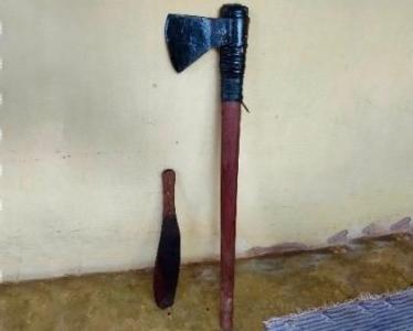 Armas usadas no crime foram apreendidas pela perícia da Polícia Civil.