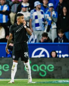 "Cria" do Atlético, Savinho comemora gol pelo Manchester City