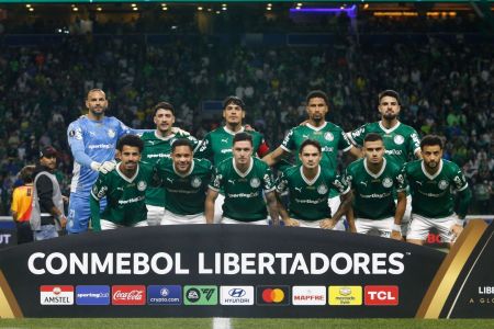 Palmeiras venceu o River Plate por 3 a 1 nesta quarta-feira (24)
