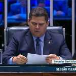 Alcolumbre barra votação pedida por Otto Alencar e enterra a PEC da Blindagem