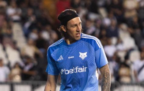 Cássio antes do jogo entre Vasco e Cruzeiro em São Januário
