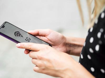 Celular com sinal 5G