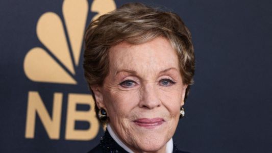 Atriz Julie Andrews