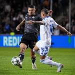 Revelações do Cruzeiro travam duelo especial na Champions League
