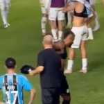 Alex Santana ignora Mano Menezes após empate do Grêmio com o Santos; veja vídeo