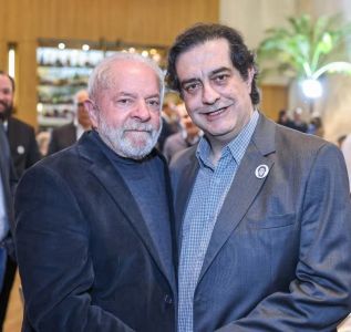 Advogado atuou no escândalo do Mensalão