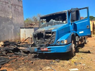 O Corpo de Bombeiros orientou o responsável pelo espaço sobre medidas de segurança preventivas.