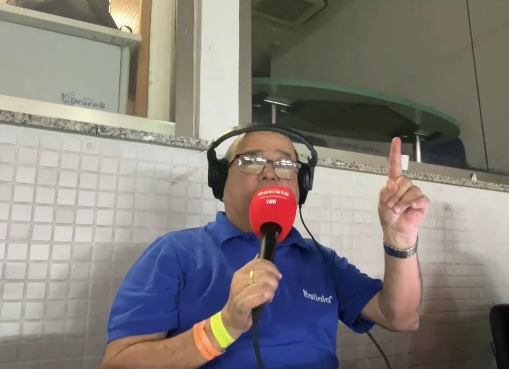 Pequetito exalta atuação do Cruzeiro e se derrete à torcida: ‘Calou o Maraca’