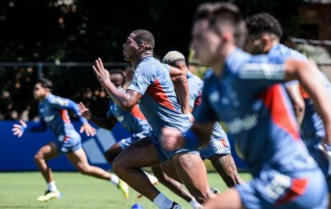 Pedrão durante treinamento do Cruzeiro em 2023