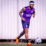Memphis e outro titular são ausências em treino do Corinthians; veja explicação