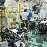 Toyota já tem data para voltar a fabricar carros no Brasil; entenda
