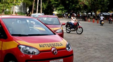 Quanto custa tirar a CNH no Brasil? MG é o quarto estado mais caro; confira o ranking