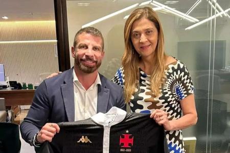 Pedrinho e Leila Pereira possuem boa relação • Reprodução/Instagram Pedrinho