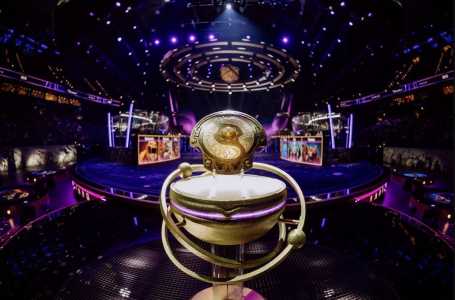 Troféu do The International, maior torneio de Dota 2