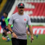 Vasco promete ação judicial contra ídolo que reclamou de atraso nos pagamentos