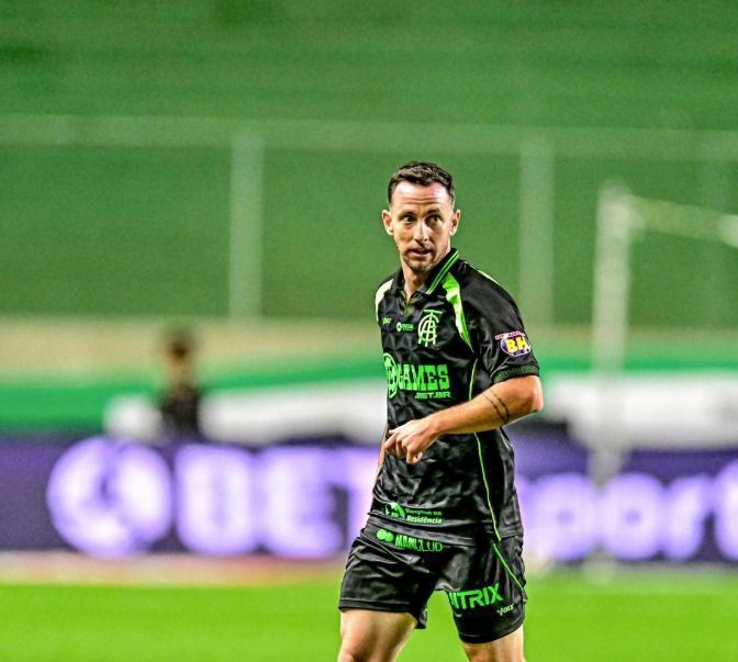 América renova com quatro jogadores para 2026, sendo dois lesionados; entenda