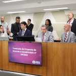 Após obstrução, reunião sobre fim do referendo para venda da Copasa é interrompida