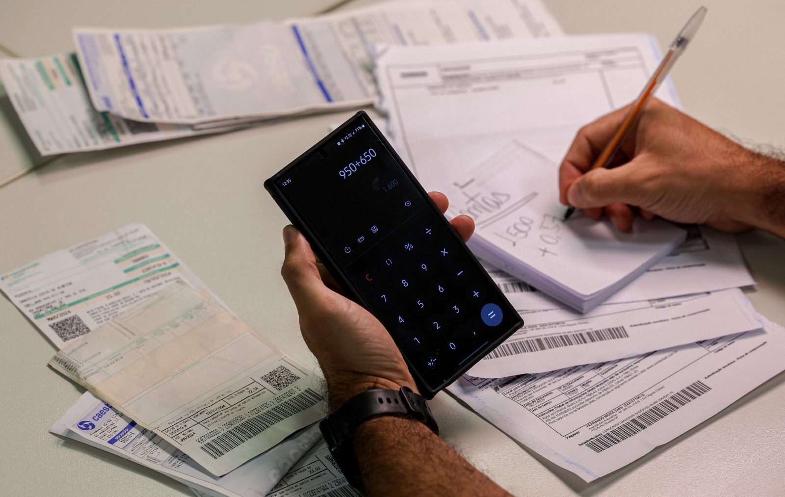 Clientes de bancos relatam problemas para pagar boletos nesta terça-feira (7)