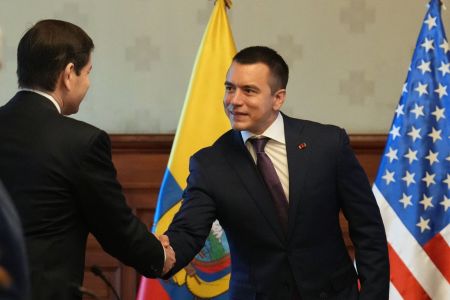 Daniel Noboa teria sido alvo de tentativa de assassinato, segundo integrantes do próprio governo