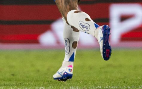 Chuteira utilizada por Gabigol em Flamengo 0 x 0 Cruzeiro