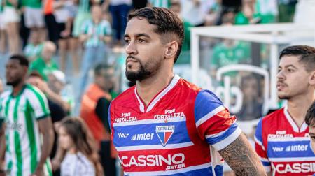 Volante Matheus Pereira, do Fortaleza