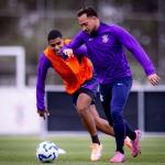 Vai renovar? Liderança no elenco, Maycon engata sequência pelo Corinthians