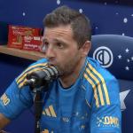 Ídolo do Cruzeiro se derrete ao futebol de Matheus Pereira: ‘Diferenciado’