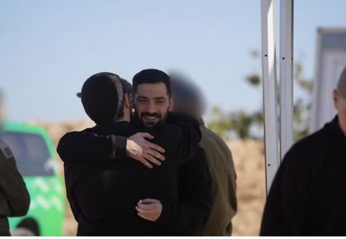 Hamas liberta reféns nesta segunda (13)