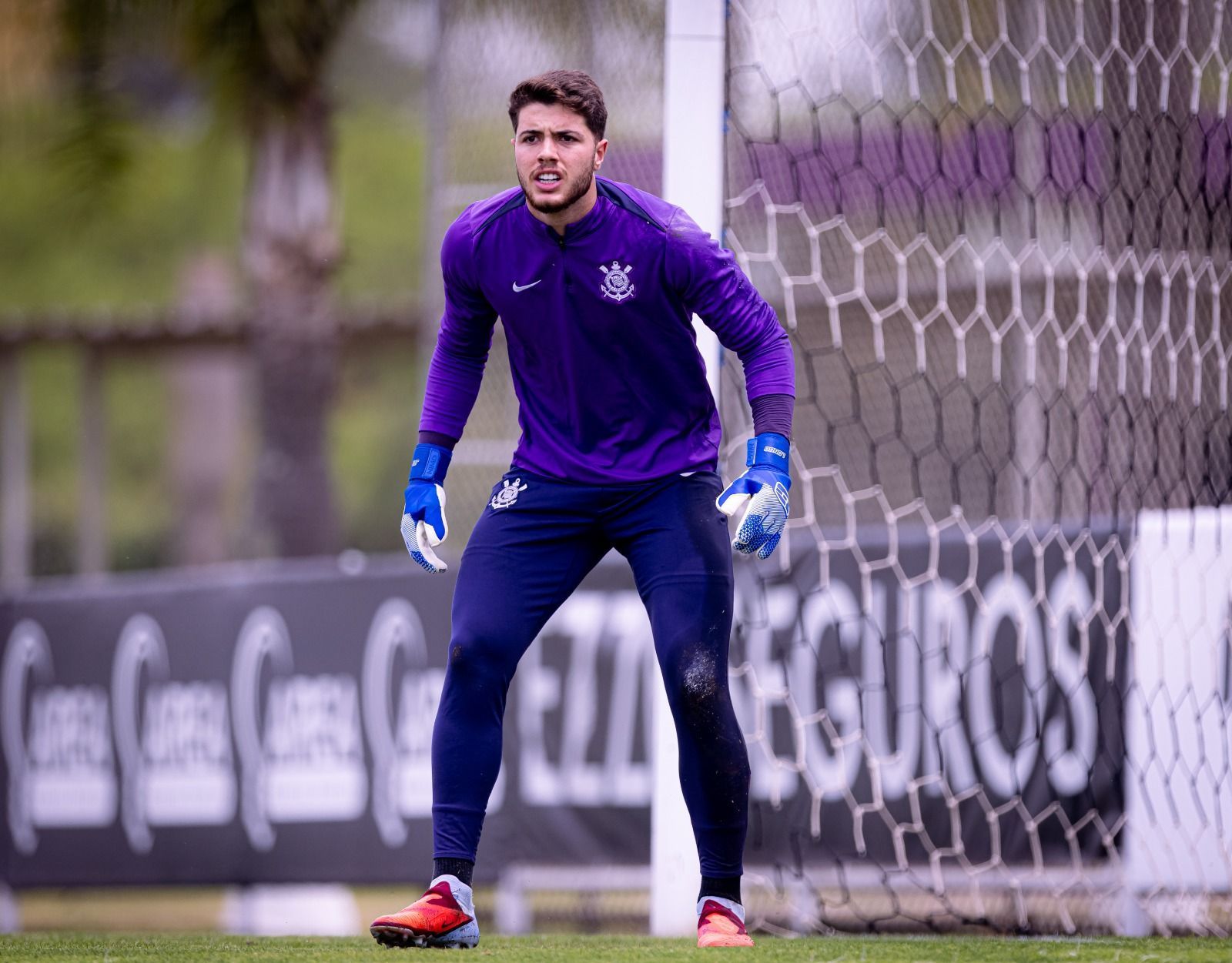 Corinthians confirma substituto de Hugo Souza para clássico contra o Santos; veja