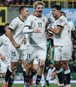 Nick Woltemade marca gol da vitória da Alemanha sobre Irlanda do Norte