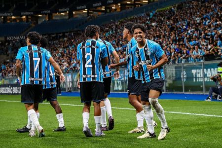 Grêmio teve um primeiro tempo de 'gala' contra o Atlético