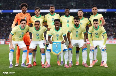 Seleção Brasileira antes de amistoso contra o Japão