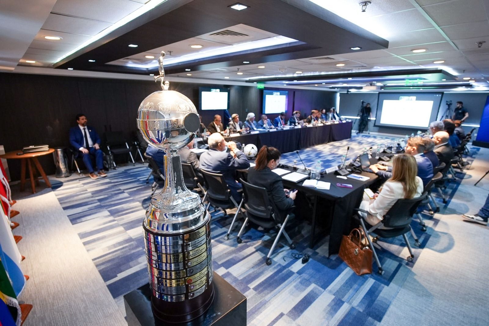 Presidente da Conmebol confirma palco da final da Libertadores 2025