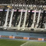 Torcida do Botafogo usa frase de Zico para provocar o Flamengo em clássico; veja