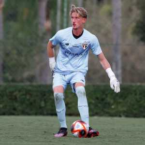 Felipe Preis, de 19 anos, viajou com time profissional do São Paulo