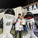 Santos x Corinthians: fora por lesão, Neymar marca presença na Vila para clássico