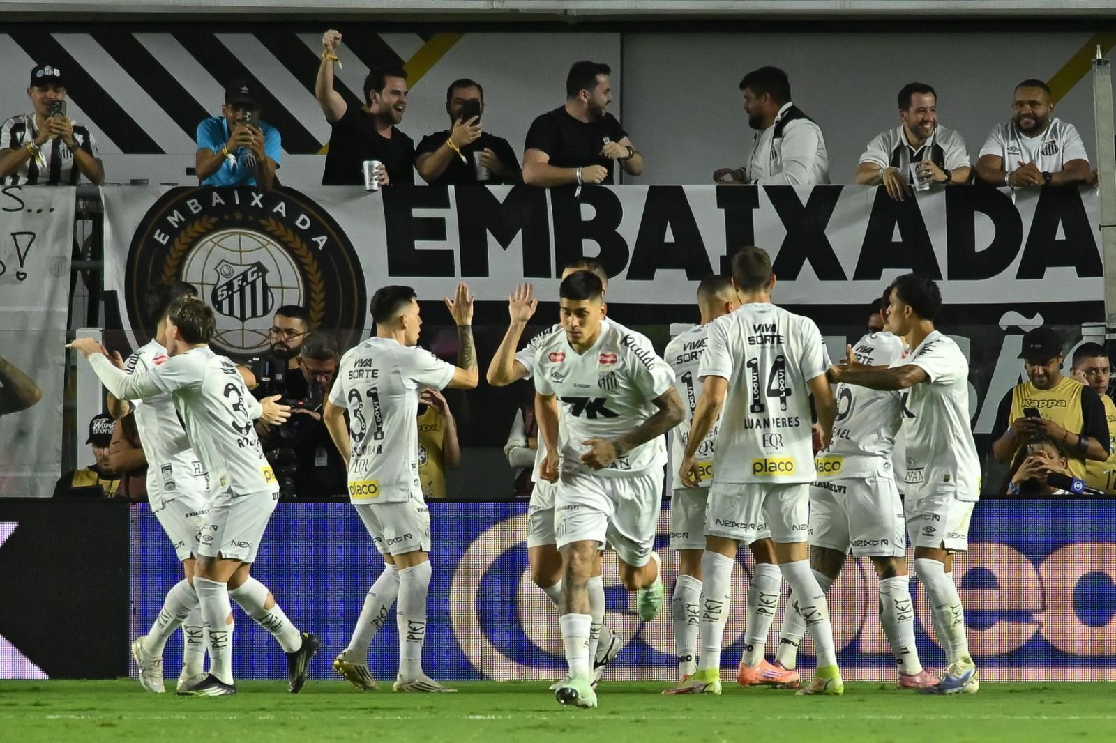 Santos encerra jejum contra o Corinthians pelo Brasileiro; veja