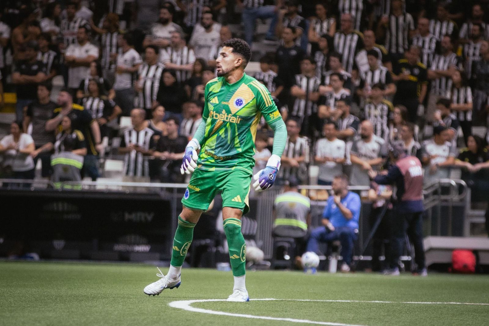 Substituto de Cássio diz como Cruzeiro reagiu a empate no clássico