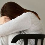 Funcionária obrigada a se fantasiar de ‘Mulher Maravilha’ desenvolve quadro depressivo e é demitida