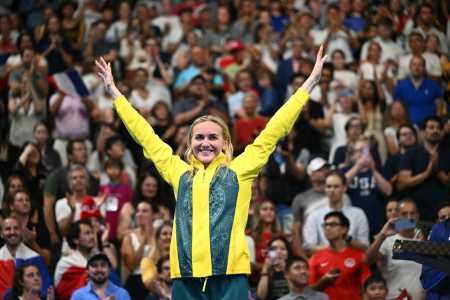 Ariarne Titmus comemora conquista de medalha na Olimpíada de Paris 2024