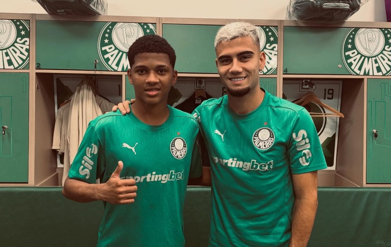 Ex-Atlético, jovem treina pela primeira vez no profissional do Palmeiras