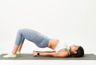 Como fazer a elevação pélvica para potência na corrida e glúteos maiores