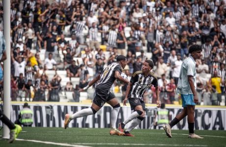 Atlético e Grêmio se enfrentaram neste sábado (18), na Arena MRV