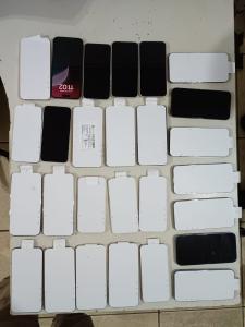 Celulares apreendidos em operação em Montes Claros