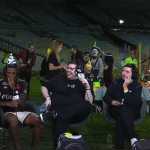 Após vitória sobre o Fluminense, jogadores do Vasco ‘fazem a festa’ com Casimiro; veja