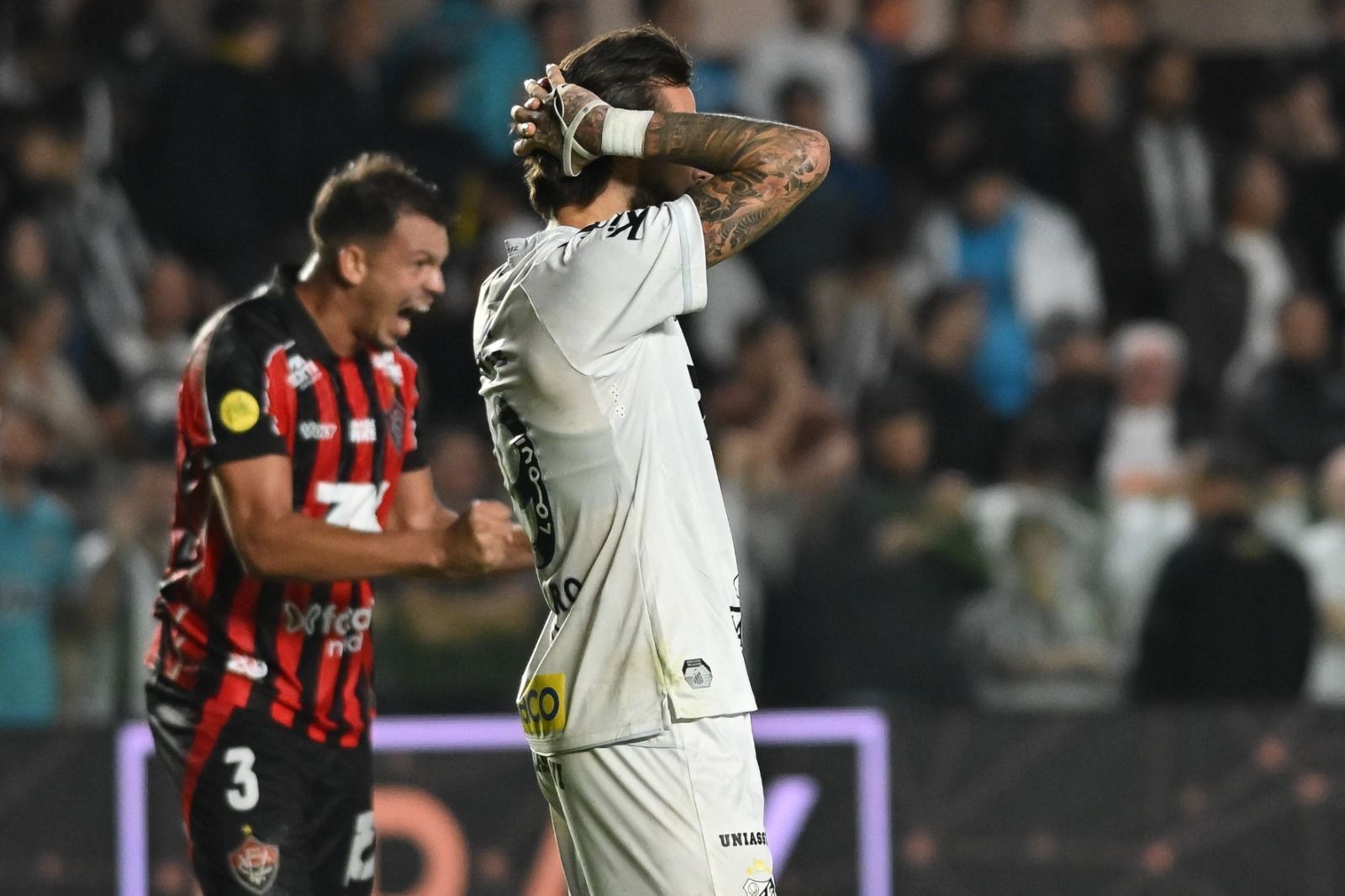Santos chega pressionado para sequência complicada no Brasileiro
