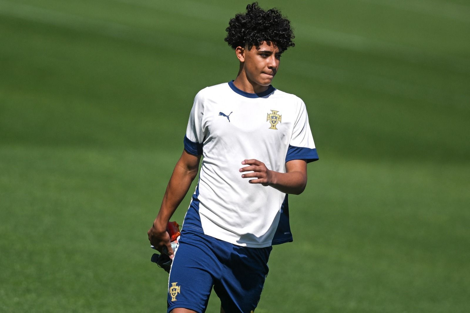 Cristiano Ronaldo Jr. é convocado pela primeira vez para a Seleção Portuguesa Sub-16