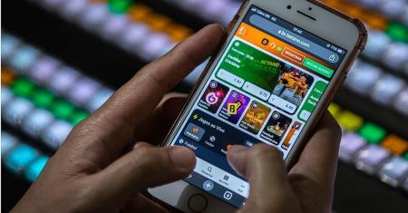 Especialistas alertam que as plataformas digitais, com acesso fácil via Pix, ampliam o descontrole financeiro e o endividamento